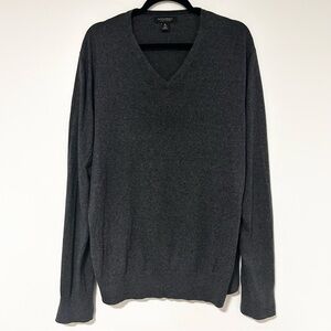 Banana Republic Men’s Charcoal V-Neck Cotton Silk Cashmere Sweater XL